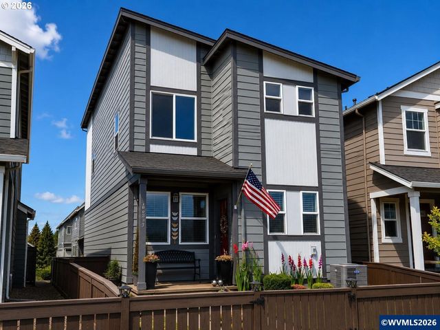 1943 NW Kent St, Mcminnville, OR 97128
