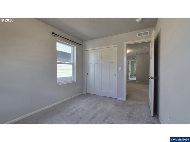 1943 NW Kent St, Mcminnville, OR 97128
