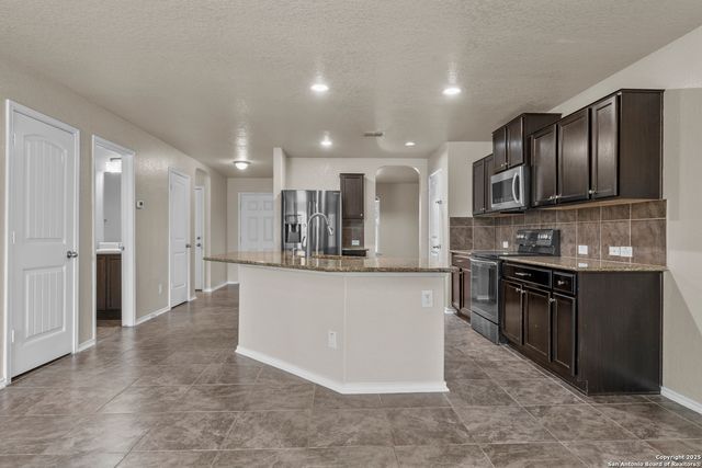 11742 Cayenne Canyon, San Antonio, TX 78245