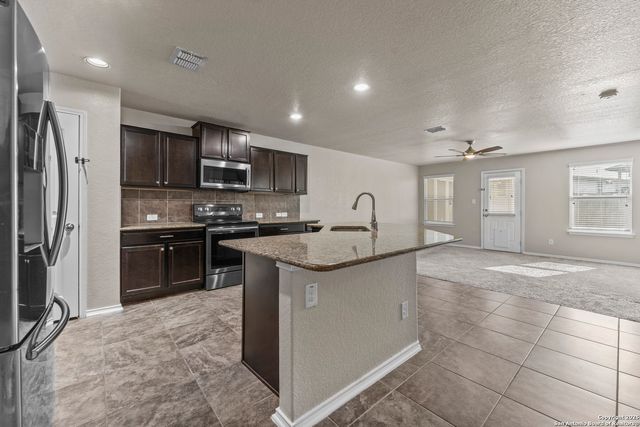 11742 Cayenne Canyon, San Antonio, TX 78245