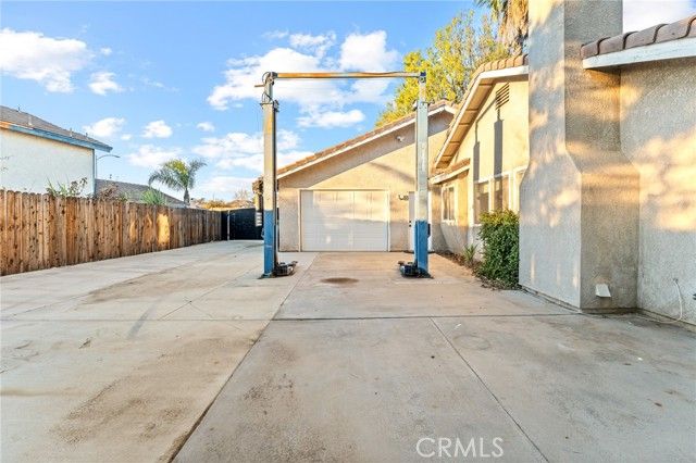 3502 White Oak Drive, Banning, CA 92220