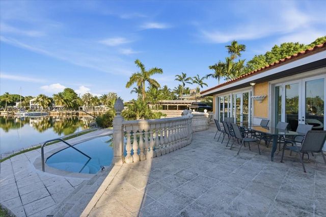 1249 Biscaya Drive 1249, Surfside, FL 33154