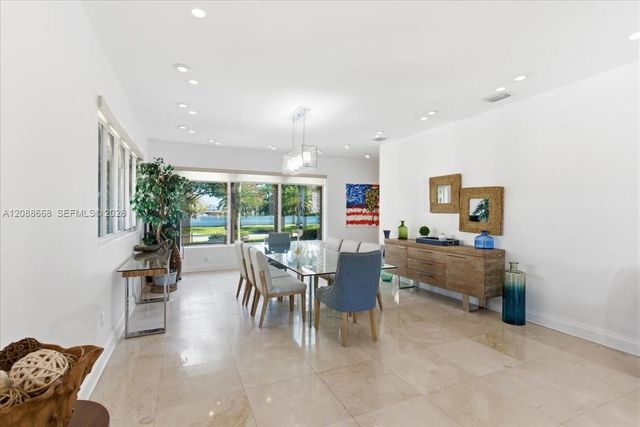1249 Biscaya Drive 1249, Surfside, FL 33154