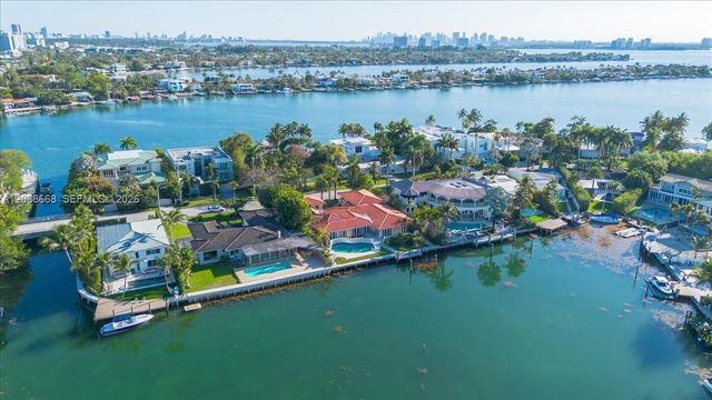 1249 Biscaya Drive 1249, Surfside, FL 33154