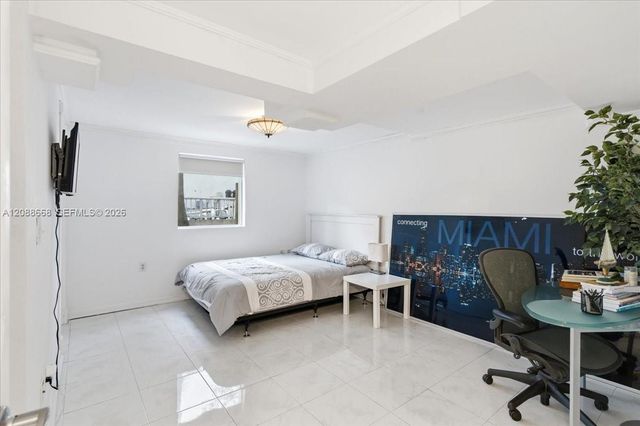 1249 Biscaya Drive 1249, Surfside, FL 33154