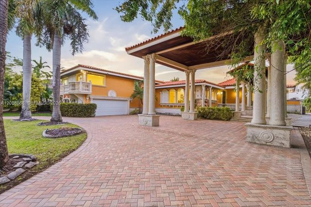 1249 Biscaya Drive 1249, Surfside, FL 33154