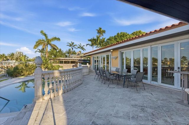 1249 Biscaya Drive 1249, Surfside, FL 33154