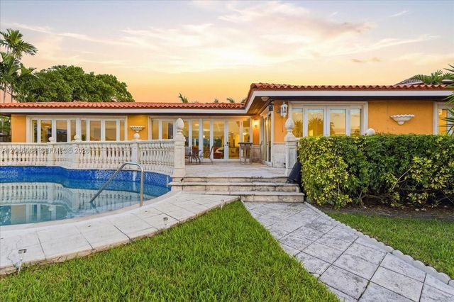 1249 Biscaya Drive 1249, Surfside, FL 33154
