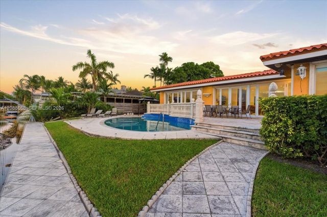 1249 Biscaya Drive 1249, Surfside, FL 33154