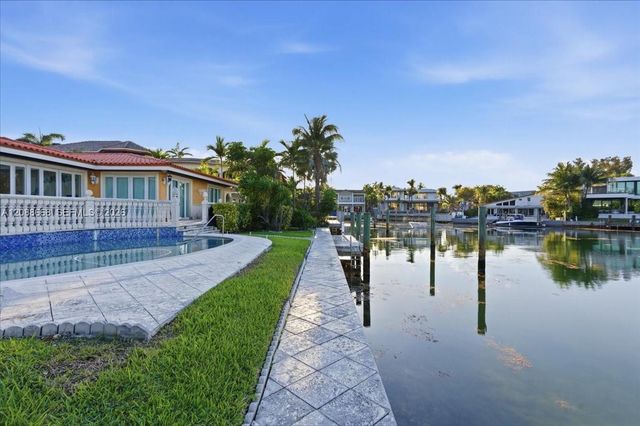 1249 Biscaya Drive 1249, Surfside, FL 33154