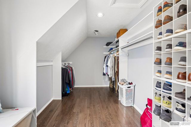 11819 Jefferson Plaza, Omaha, NE 68137