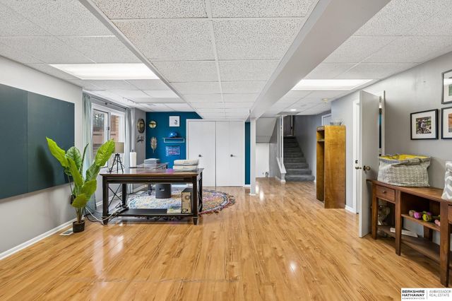 11819 Jefferson Plaza, Omaha, NE 68137