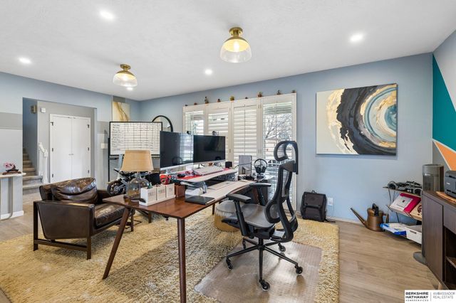 11819 Jefferson Plaza, Omaha, NE 68137