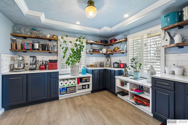 11819 Jefferson Plaza, Omaha, NE 68137