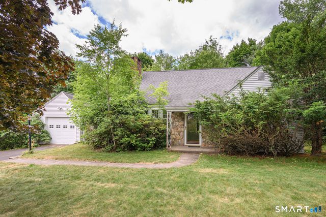 30 Steep Hollow Lane, Manchester, CT 06040