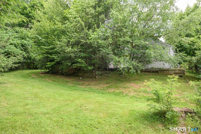 30 Steep Hollow Lane, Manchester, CT 06040