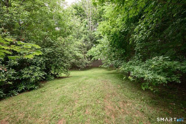 30 Steep Hollow Lane, Manchester, CT 06040
