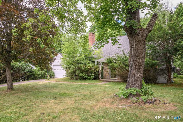 30 Steep Hollow Lane, Manchester, CT 06040