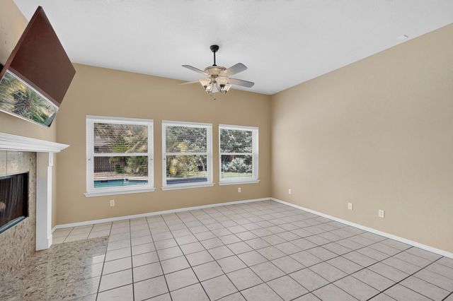 104 River Park LN, Georgetown, TX 78626