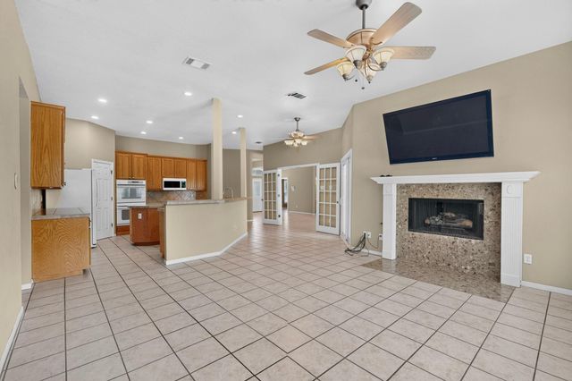104 River Park LN, Georgetown, TX 78626