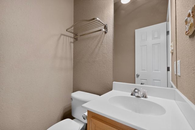 104 River Park LN, Georgetown, TX 78626