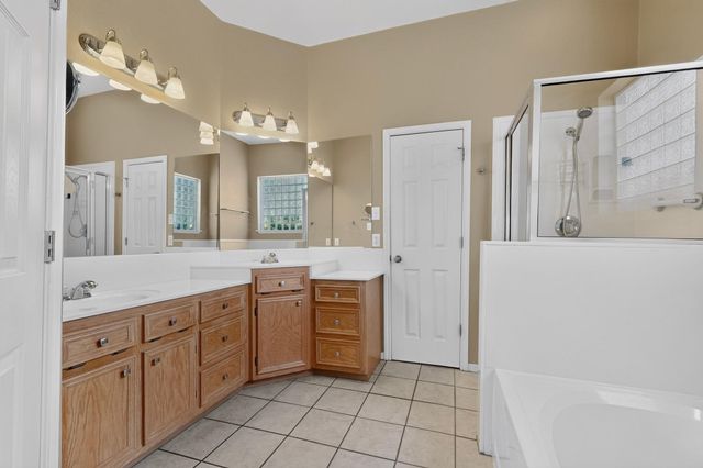 104 River Park LN, Georgetown, TX 78626