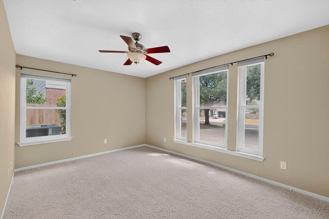 104 River Park LN, Georgetown, TX 78626