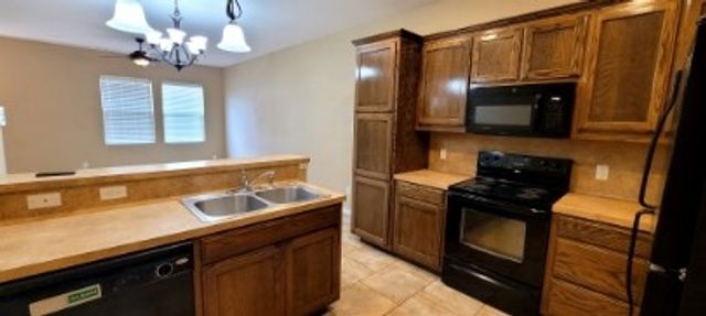 7252 Mansions G4, Corpus Christi, TX 78414