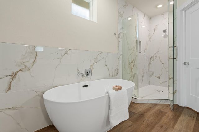 5622 Bertellis Lane, Houston, TX 77091