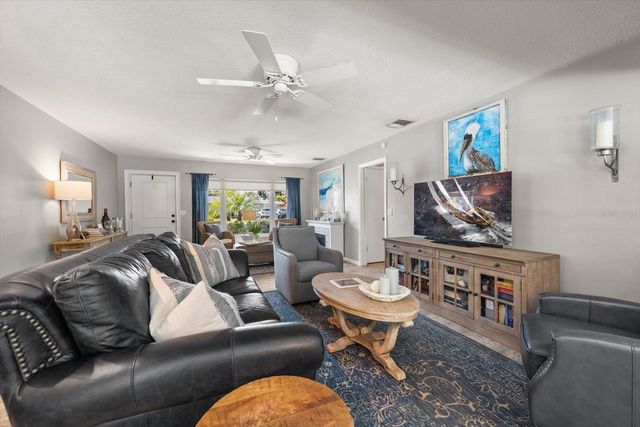 1729 LAURIE LANE, Belleair, FL 33756