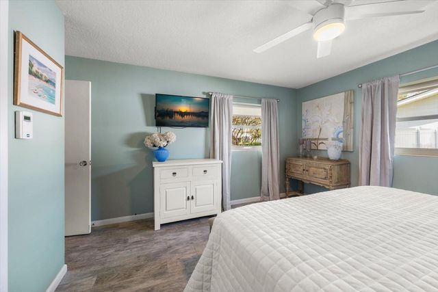 1729 LAURIE LANE, Belleair, FL 33756