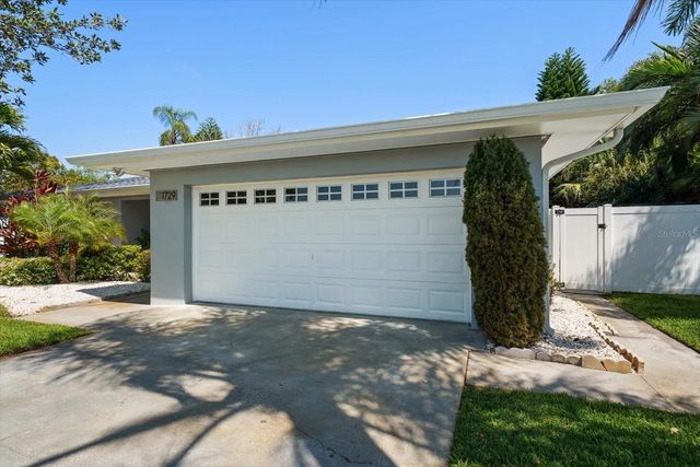 1729 LAURIE LANE, Belleair, FL 33756