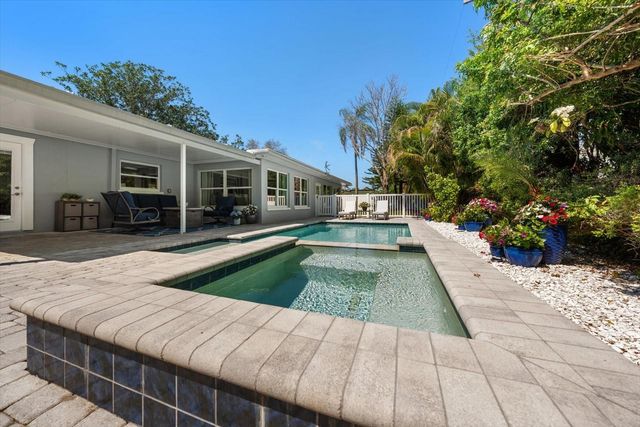 1729 LAURIE LANE, Belleair, FL 33756