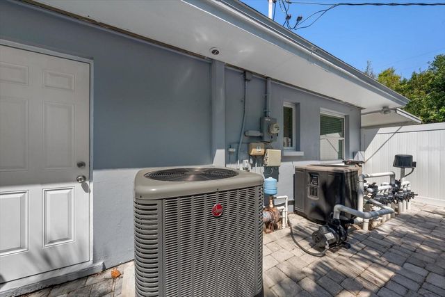 1729 LAURIE LANE, Belleair, FL 33756