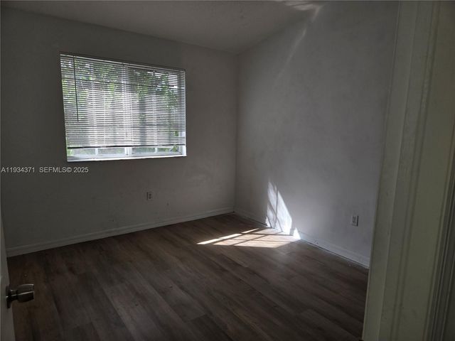 1261 SE 29th St 206-25, Homestead, FL 33035