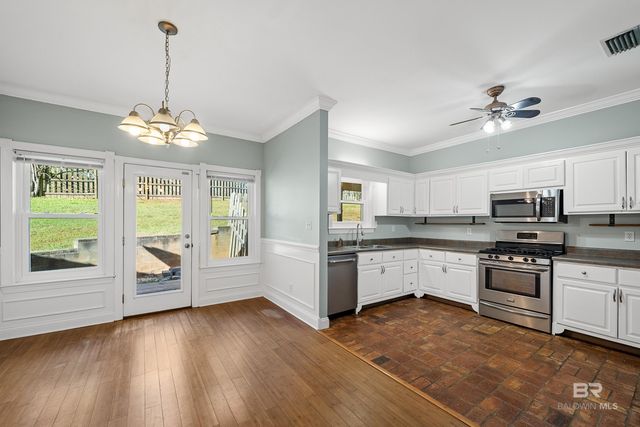 118 E Sara Avenue A, Spanish Fort, AL 36527