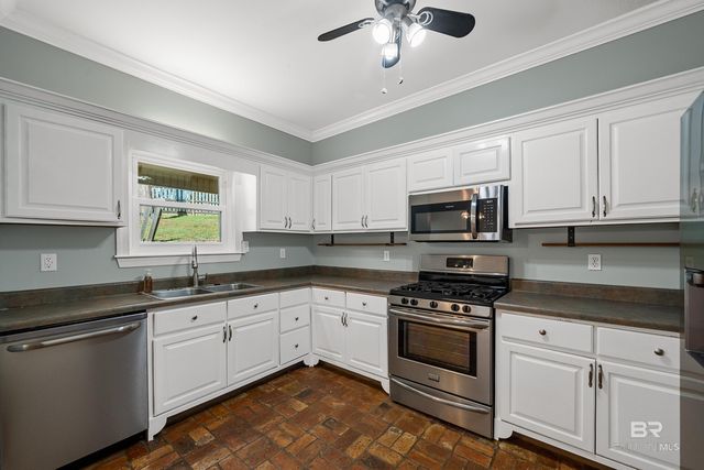 118 E Sara Avenue A, Spanish Fort, AL 36527