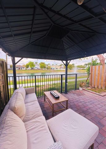 504 SE 32nd Avenue, Homestead, FL 33033
