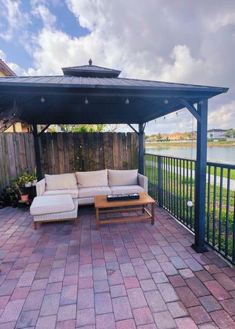 504 SE 32nd Avenue, Homestead, FL 33033