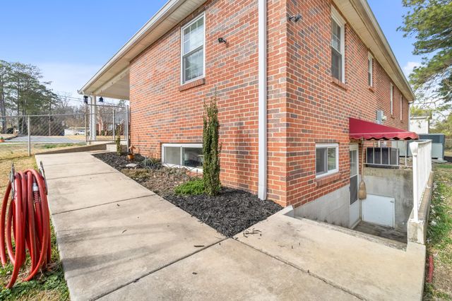 498 Georgetown Road NW, Cleveland, TN 37311