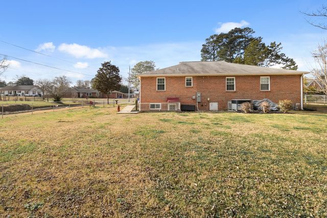 498 Georgetown Road NW, Cleveland, TN 37311