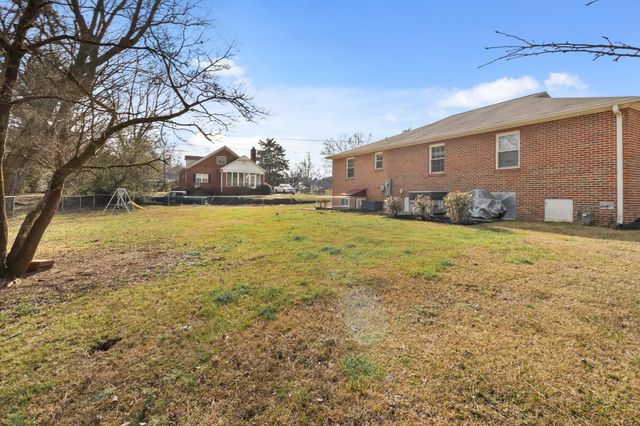 498 Georgetown Road NW, Cleveland, TN 37311