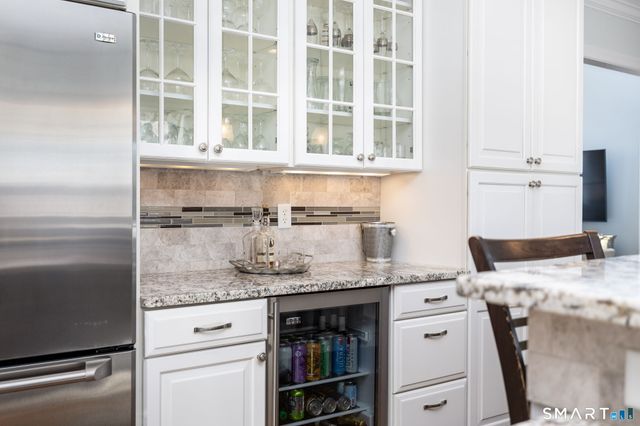 7 Hill Top Road, Morris, CT 06763