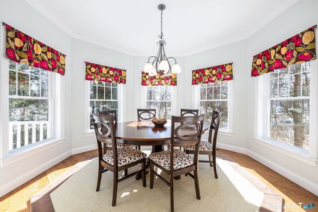 7 Hill Top Road, Morris, CT 06763