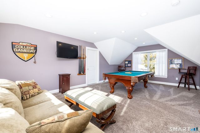 7 Hill Top Road, Morris, CT 06763