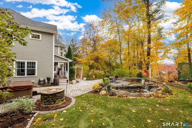 7 Hill Top Road, Morris, CT 06763