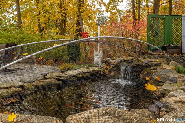 7 Hill Top Road, Morris, CT 06763