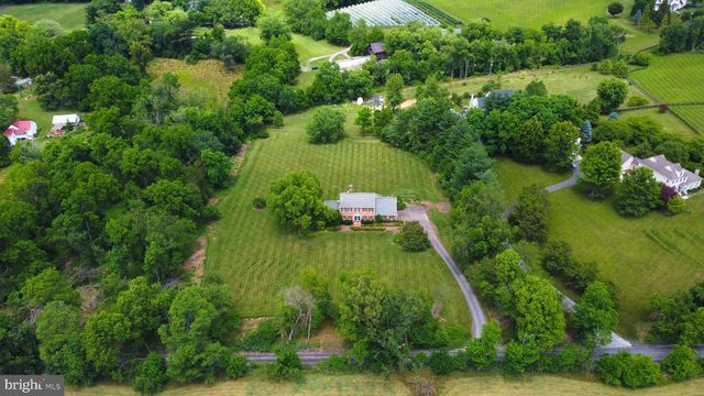 15620 OLD WATERFORD RD, Waterford, VA 20197