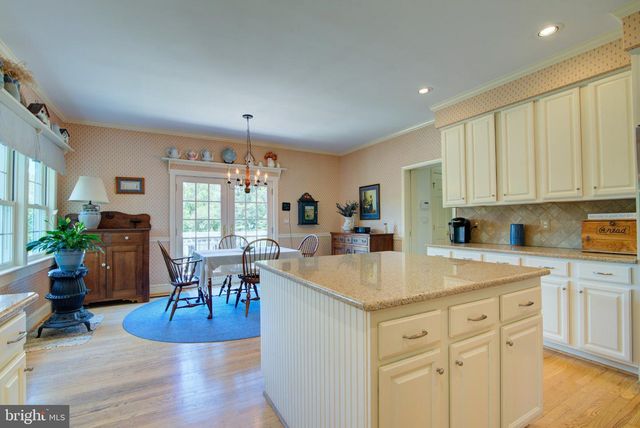 15620 OLD WATERFORD RD, Waterford, VA 20197