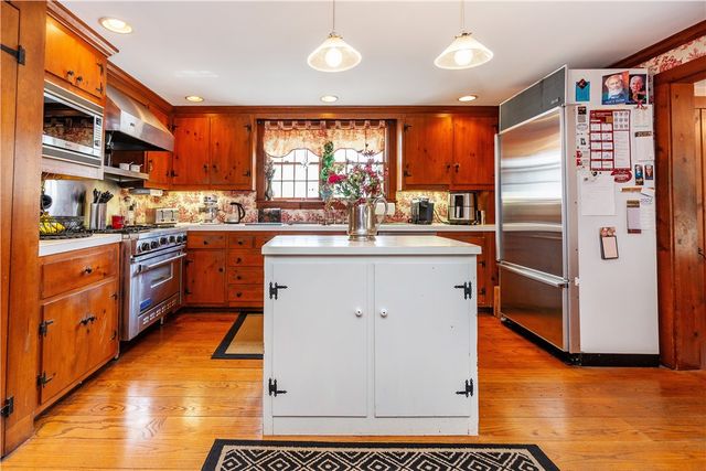 241 Howland Road, East Greenwich, RI 02818